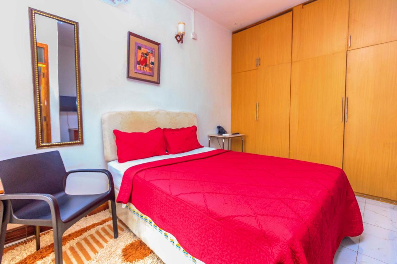 Frontiers Hotel Entebbe Esterno foto