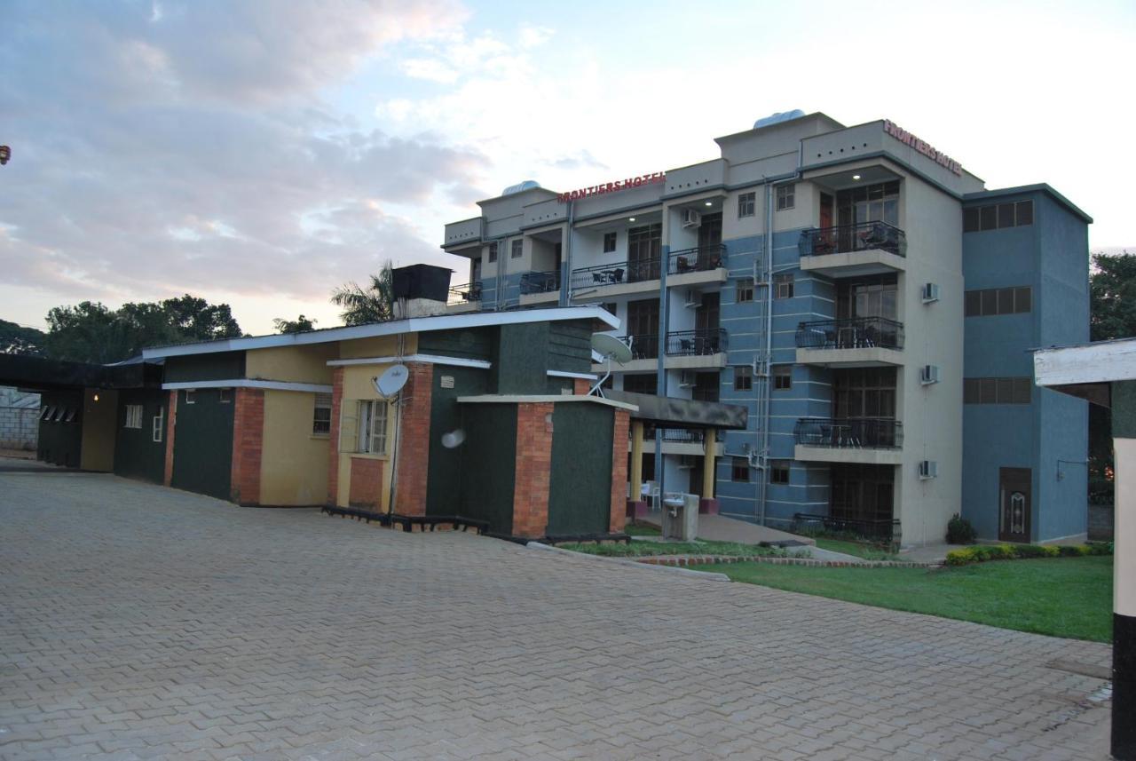 Frontiers Hotel Entebbe Esterno foto