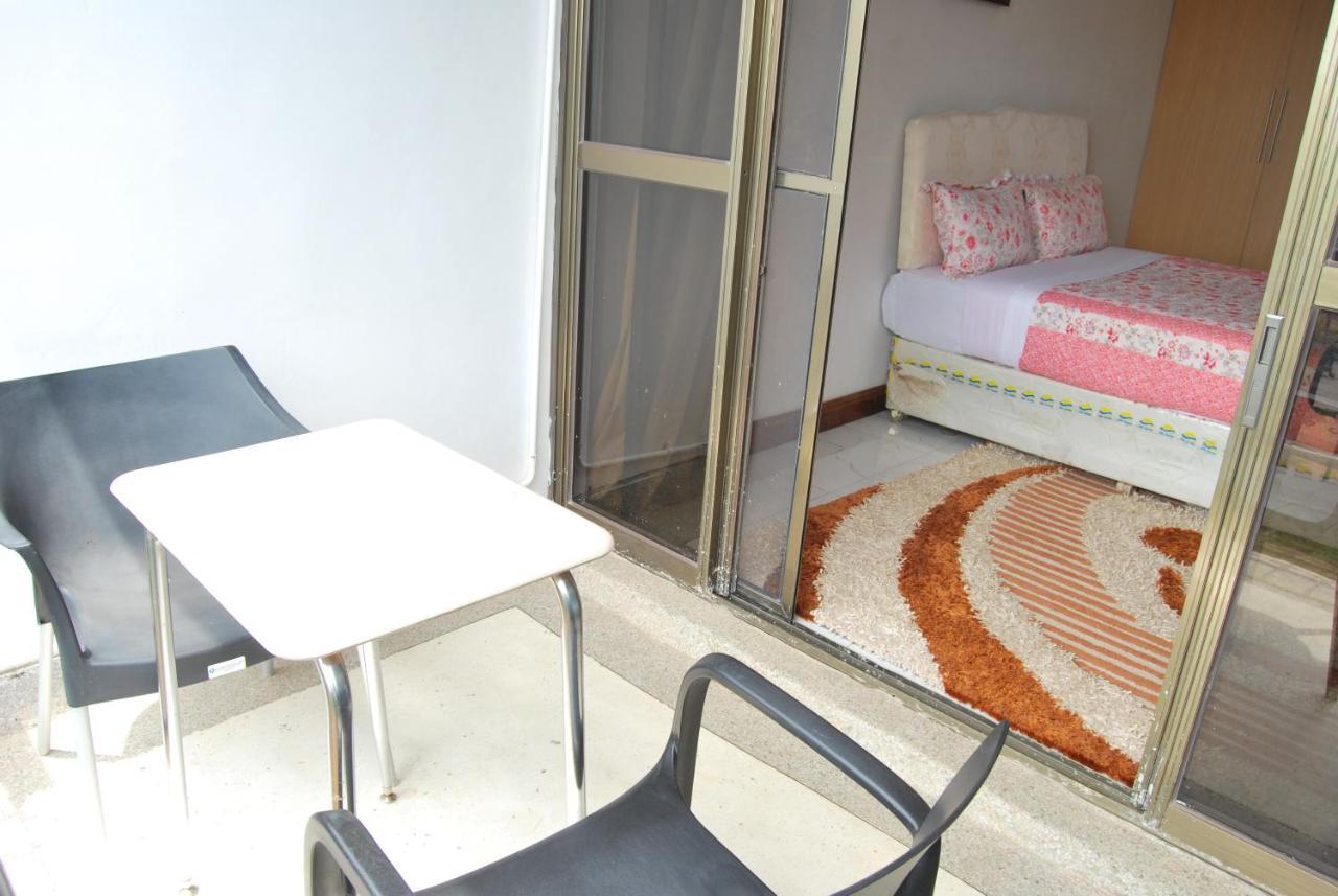 Frontiers Hotel Entebbe Esterno foto
