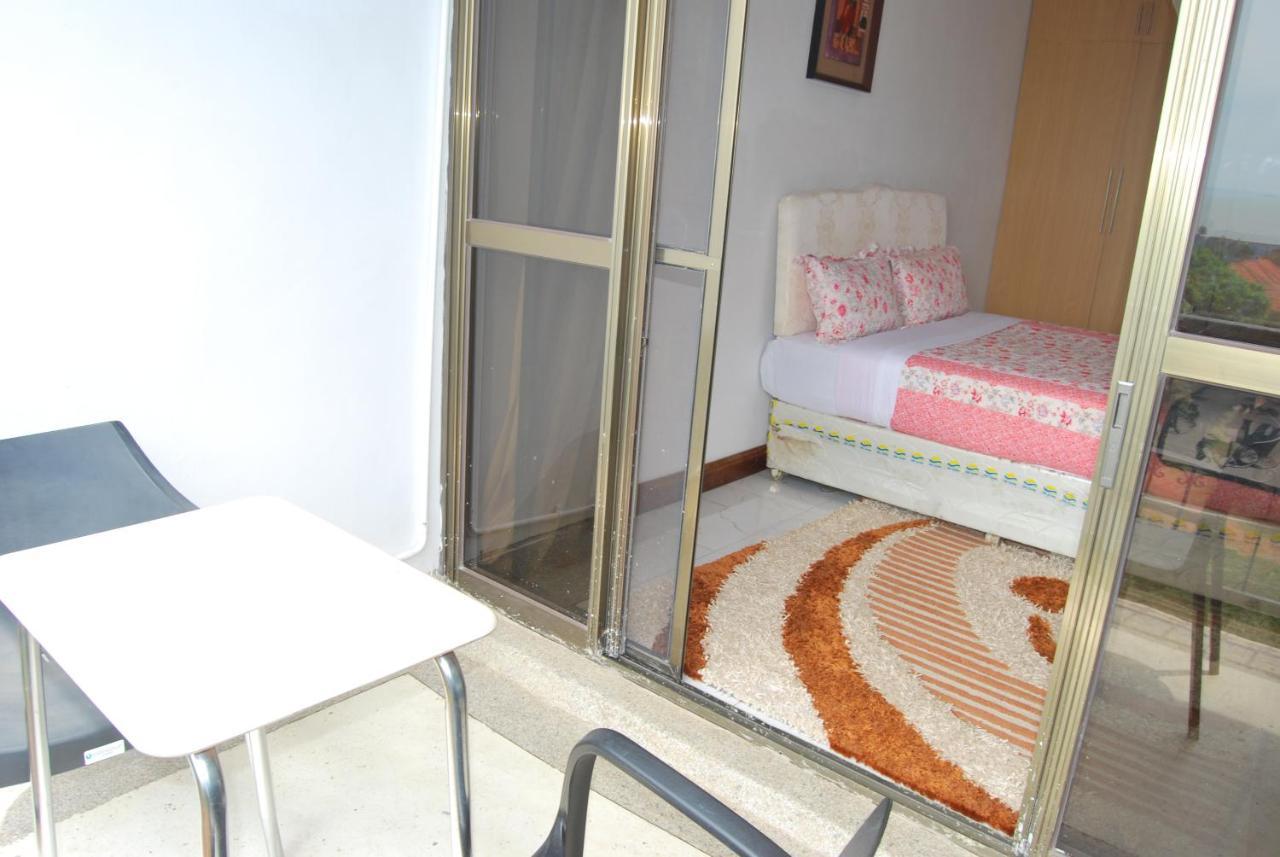 Frontiers Hotel Entebbe Esterno foto