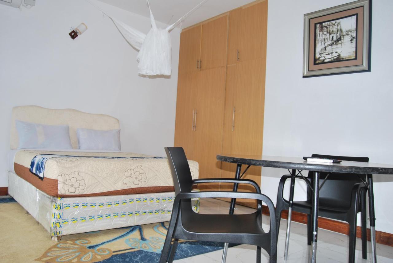 Frontiers Hotel Entebbe Esterno foto
