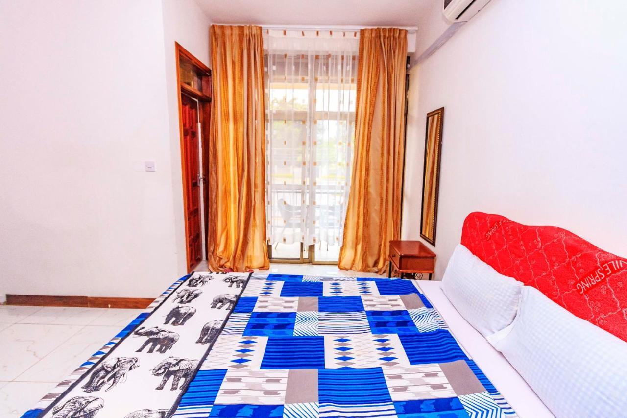 Frontiers Hotel Entebbe Esterno foto