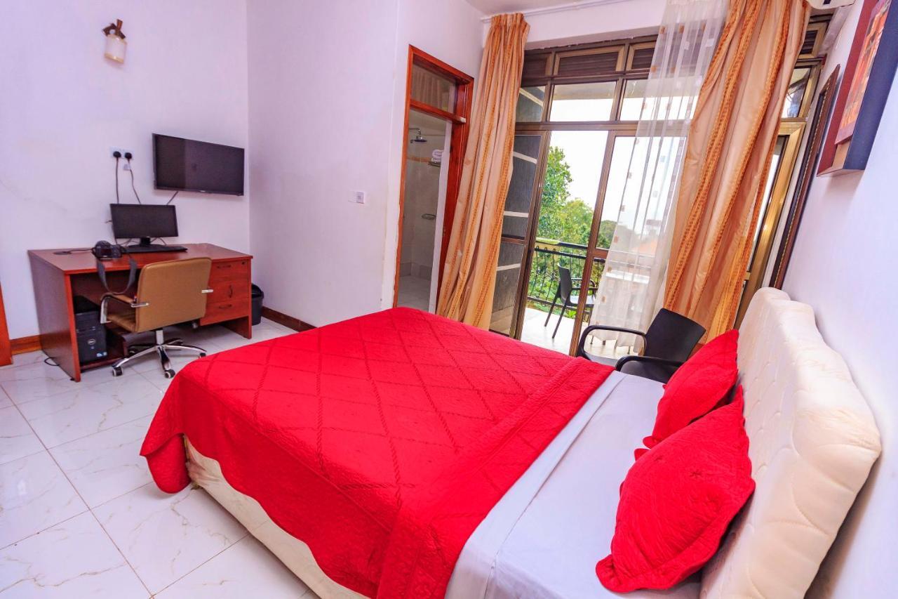 Frontiers Hotel Entebbe Esterno foto
